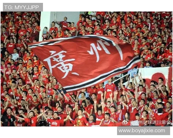 杭州足球队状态变革引发热议球迷期待新赛季的辉煌表现与挑战 杭州足球队状态变革引发热议球迷期待新赛季的辉煌表现与挑战