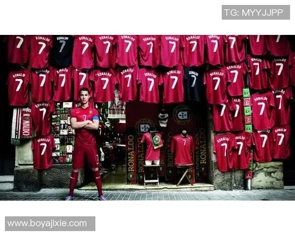 足球明星床头摆台的独特魅力与个性化装饰风格解析 足球明星床头摆台的独特魅力与个性化装饰风格解析